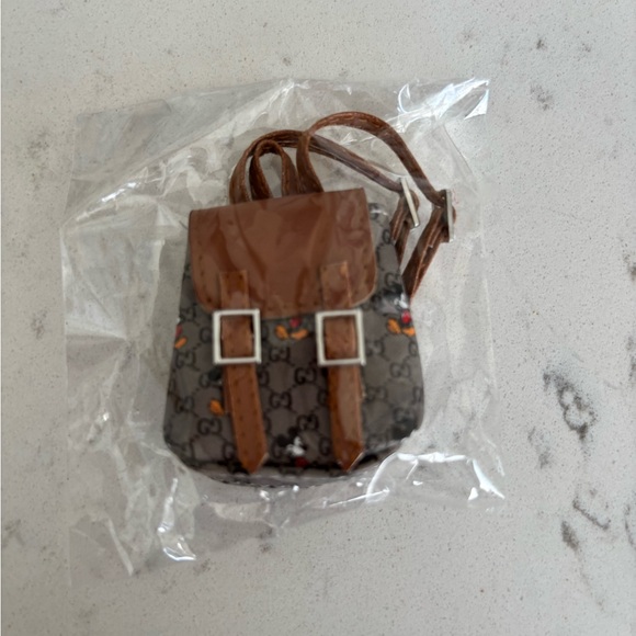 Novelty charms New in packaging - Picture 6 of 7